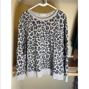 Black and gray cheetah print crew neck sweatshirt